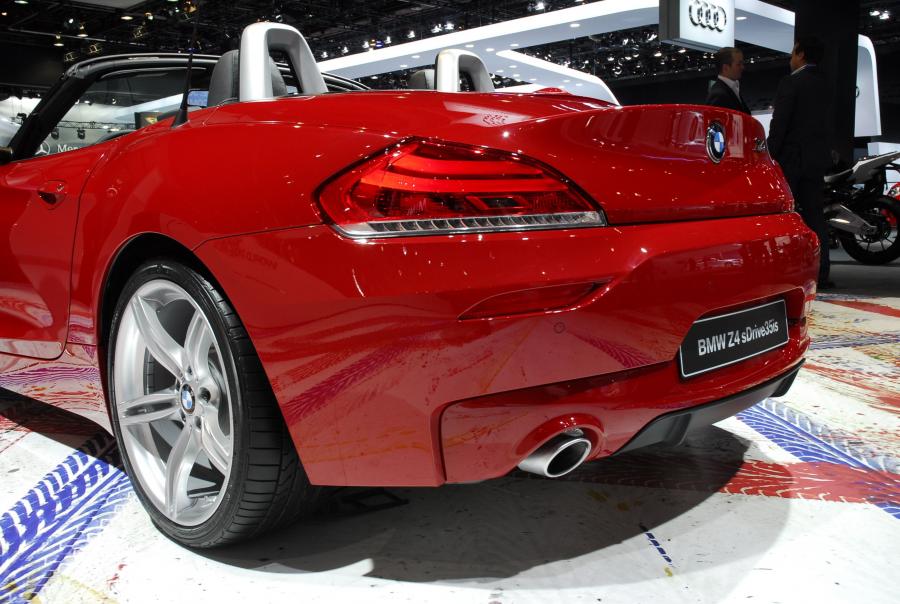  BMW Z4 sDrive 3.5is 2010 года  (фото 49 из 62)